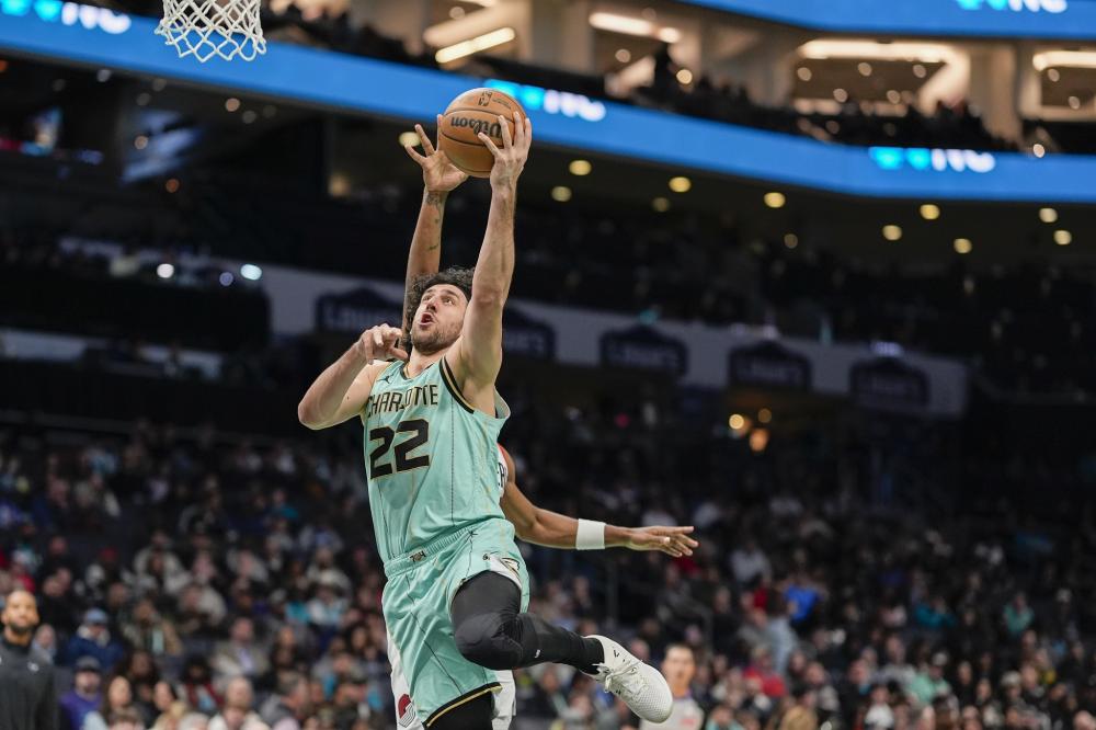 本应在防守 本应在防守